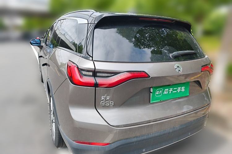 Used Nio ES8 2018 355 km Base Version 6-Seater Edition Rear Left 45 Deg