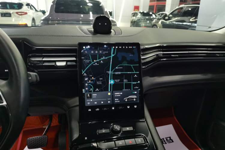Used Nio ES8 2018 355 km Base Version 7-Seater Edition Audio And AC Panel