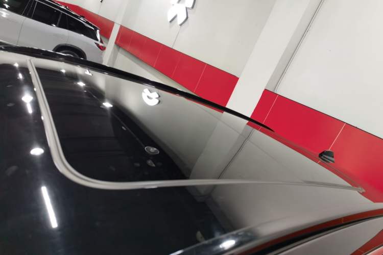 Used Nio ES8 2018 355 km Base Version 7-Seater Edition Roof