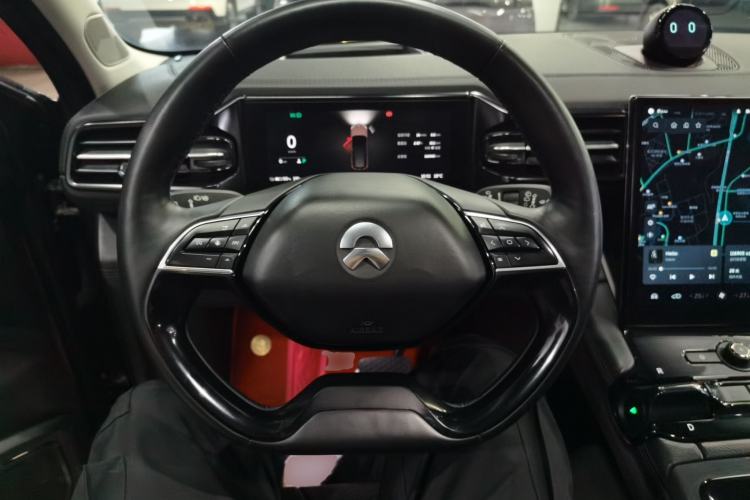 Used Nio ES8 2018 355 km Base Version 7-Seater Edition Steering Wheel