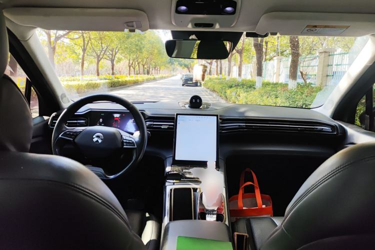 Used Nio ES8 2018 Founder Edition Center Console