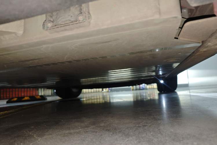 Used Nio ES8 2018 Founder Edition Chassis Rear