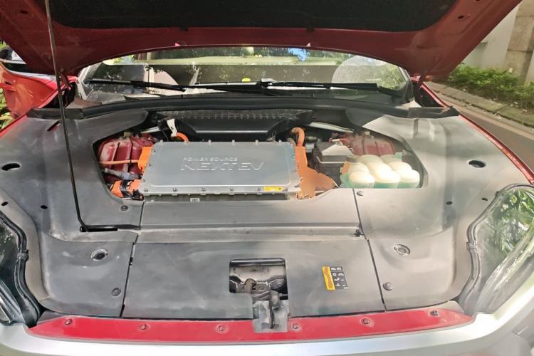 Used Nio ES8 2018 355 km Base Version 7-Seater Edition Engine Bay