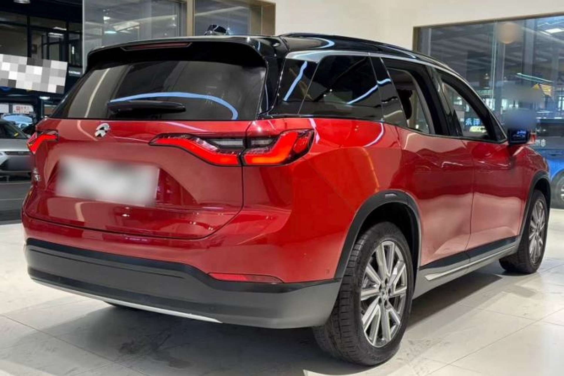 Used Nio ES8 2018 355 km Base Version 7-Seater Edition Exterior 5