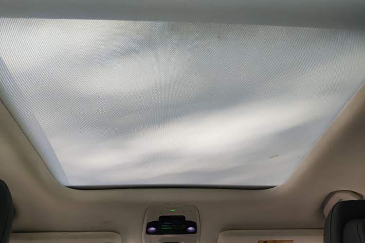 Used Nio ES8 2018 Founder Edition Headliner