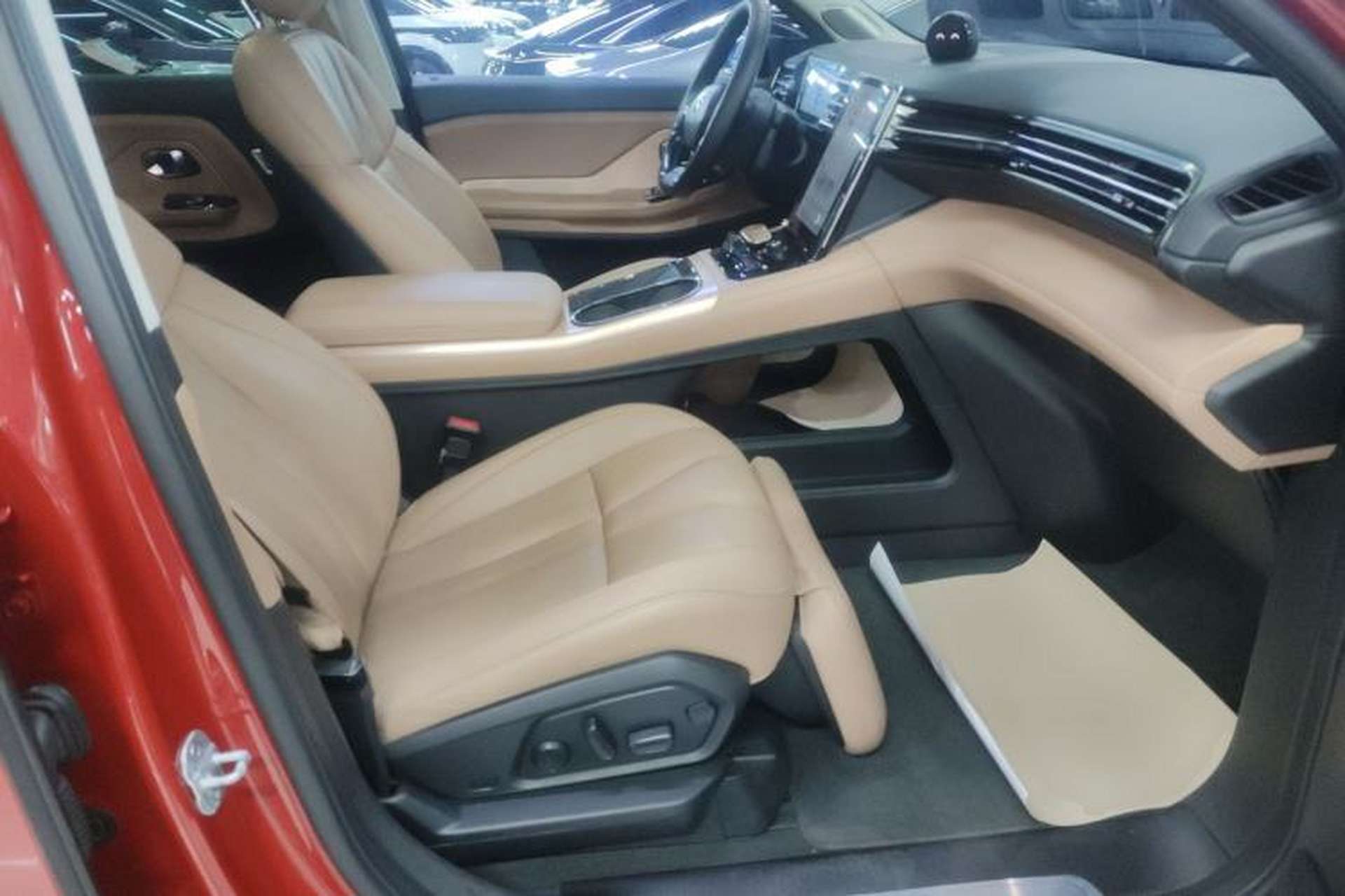 Used Nio ES8 2018 Founder Edition Right Front Seat