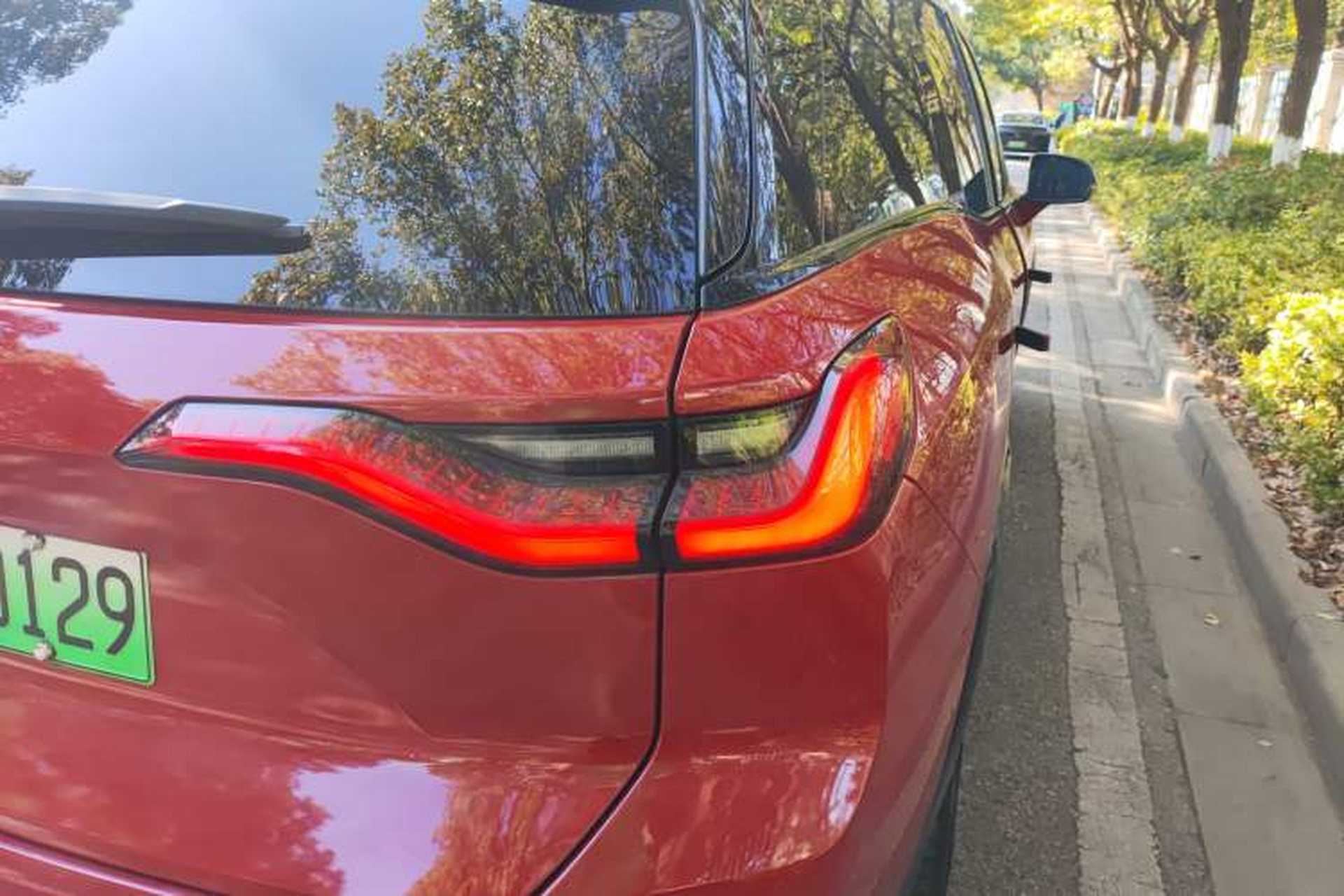 Used Nio ES8 2018 Founder Edition Right Rear Taillight
