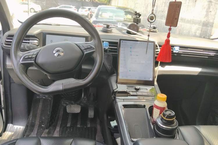 Used Nio ES8 2018 Founder Edition Center Console