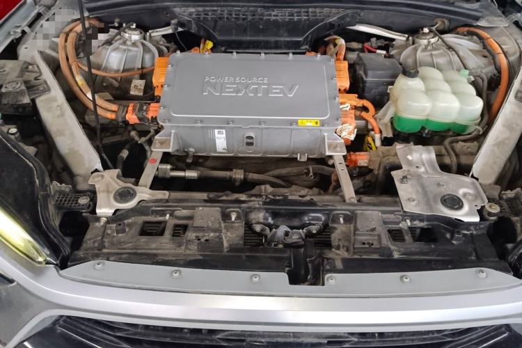 Used Nio ES8 2018 355 km Base Version 7-Seater Edition Engine Bay