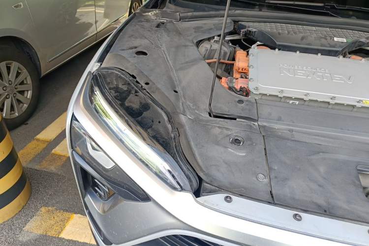 Used Nio ES8 2018 Founder Edition Engine Bay Right