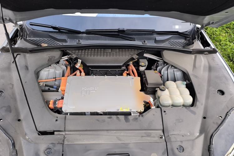 Used Nio ES8 2018 355 km Base Version 6-Seater Edition Engine Bay