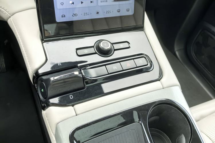 Used Nio ES8 2018 Founder Edition Interior 3