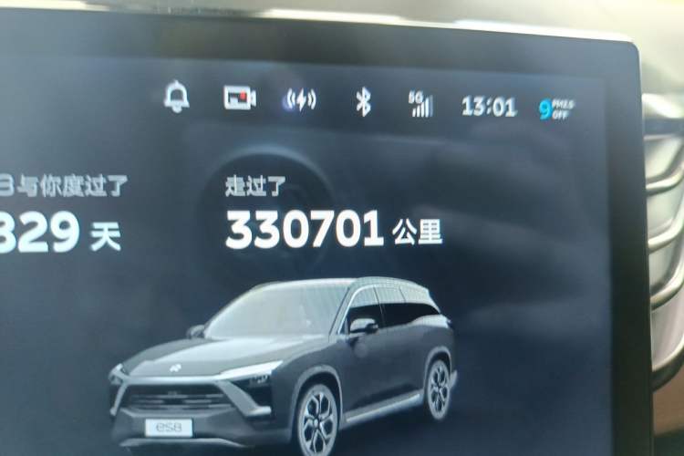 Used Nio ES8 2018 Founder Edition Odometer Close Up