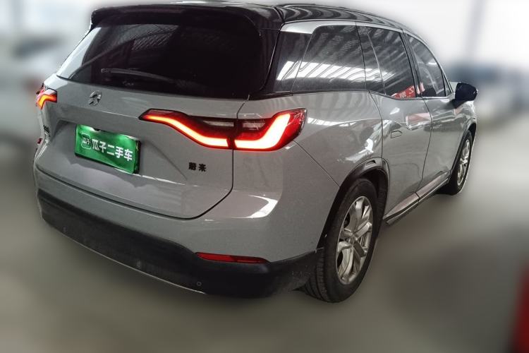 Used Nio ES8 2018 355 km Base Version 7-Seater Edition Rear Right 45 Deg