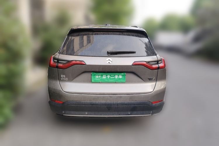 Used Nio ES8 2018 355 km Base Version 7-Seater Edition Rear