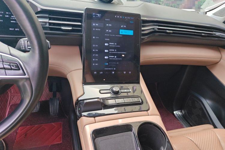 Used Nio ES8 2018 Founder Edition Audio And AC Panel