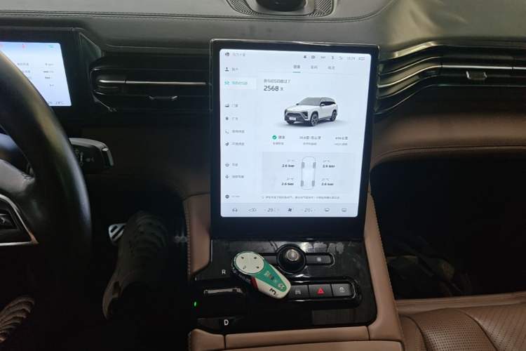 Used Nio ES8 2018 355 km Base Version 6-Seater Edition Audio And AC Panel