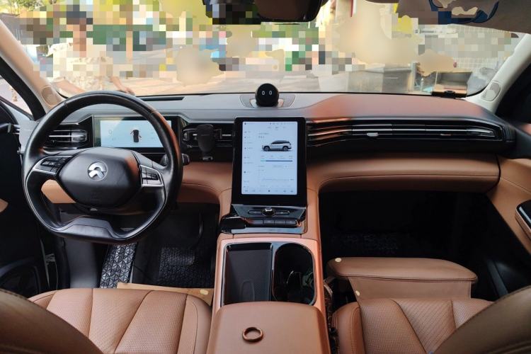 Used Nio ES8 2018 Founder Edition Center Console