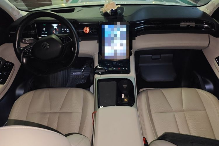 Used Nio ES8 2018 Founder Edition Center Console