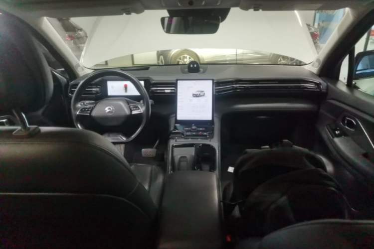 Used Nio ES8 2018 355 km Base Version 7-Seater Edition Center Console