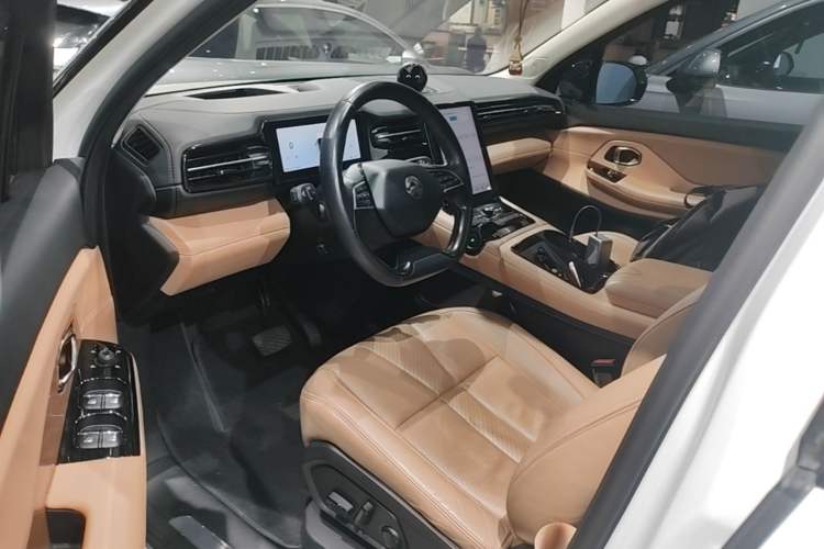 Used Nio ES8 2018 Founder Edition Driver Seat