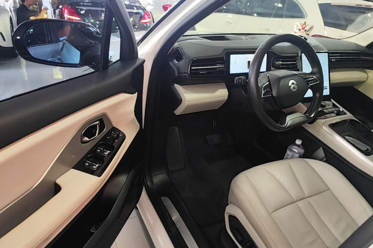 Used Nio ES8 2018 Founder Edition Driver Seat