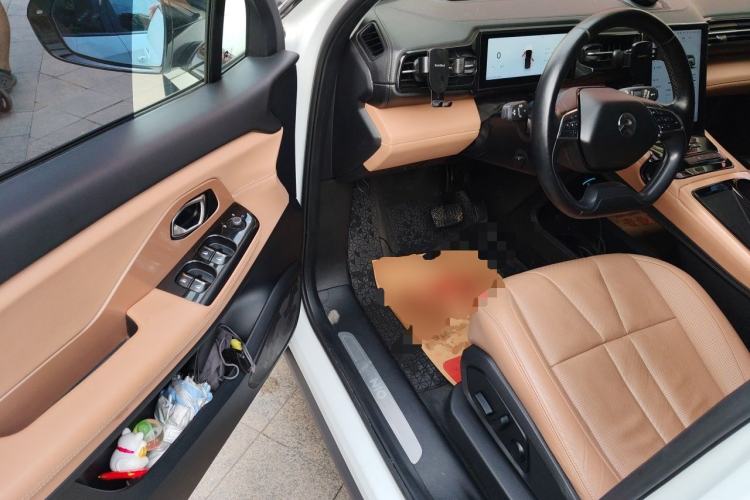 Used Nio ES8 2018 Founder Edition Driver Seat