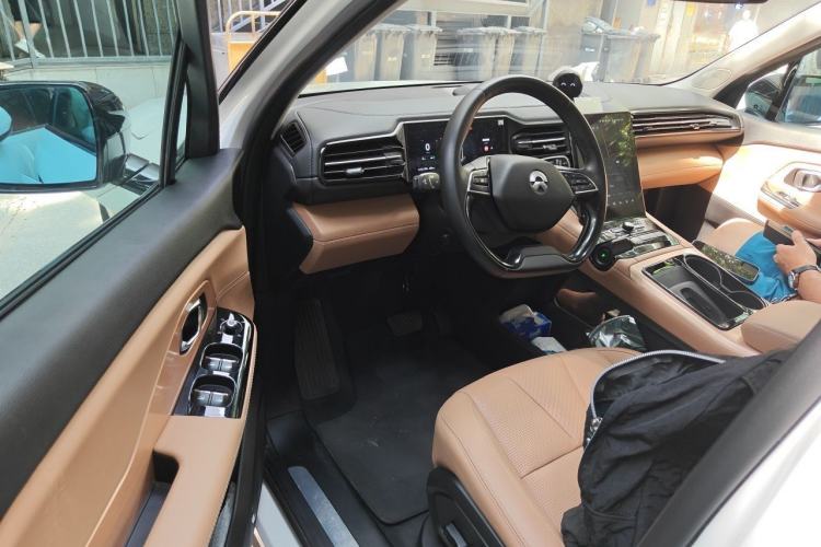 Used Nio ES8 2018 355 km Base Version 6-Seater Edition Driver Seat