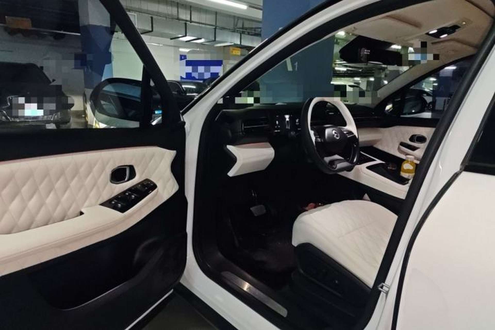 Used Nio ES8 2018 Founder Edition Driver Seat