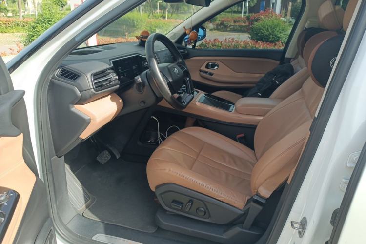 Used Nio ES8 2018 355 km Base Version 7-Seater Edition Driver Seat