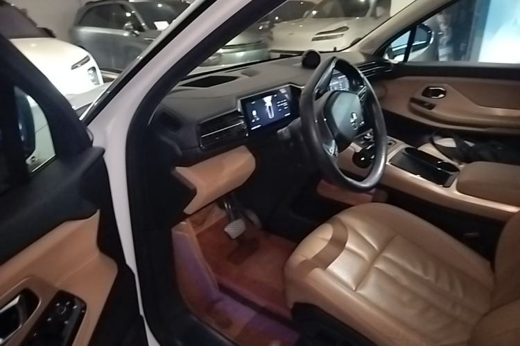 Used Nio ES8 2018 355 km Base Version 7-Seater Edition Driver Seat