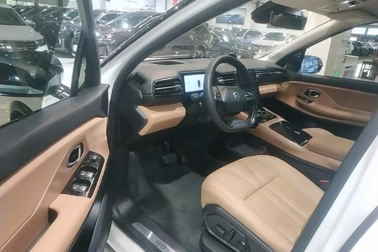 Used Nio ES8 2018 Founder Edition Driver Seat