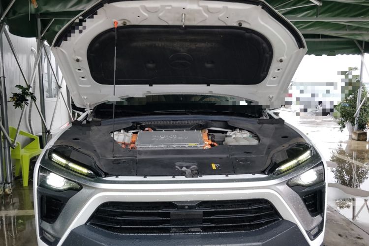 Used Nio ES8 2018 355 km Base Version 7-Seater Edition Engine Bay
