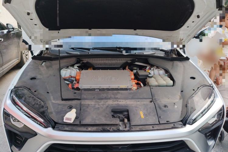 Used Nio ES8 2018 Founder Edition Engine Bay