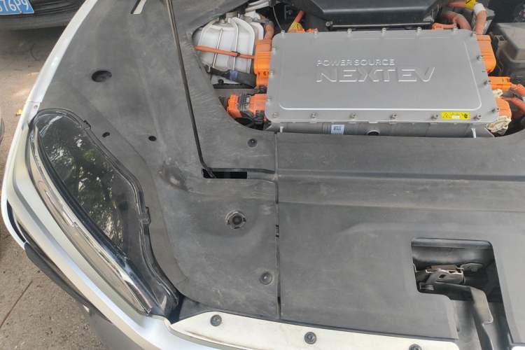 Used Nio ES8 2018 Founder Edition Engine Bay Right