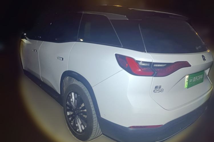 Used Nio ES8 2018 355 km Base Version 7-Seater Edition Exterior 3