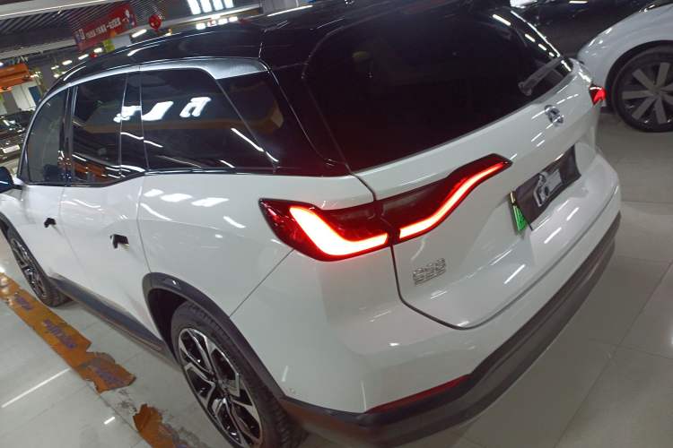 Used Nio ES8 2018 Founder Edition Exterior 3