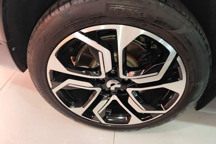 Used Nio ES8 2018 Founder Edition Exterior 5