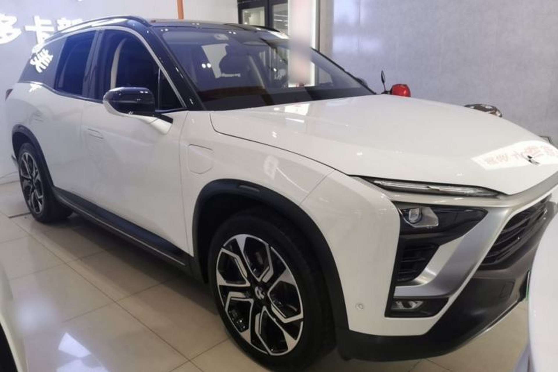 Used Nio ES8 2018 Founder Edition Front Right 45 Deg