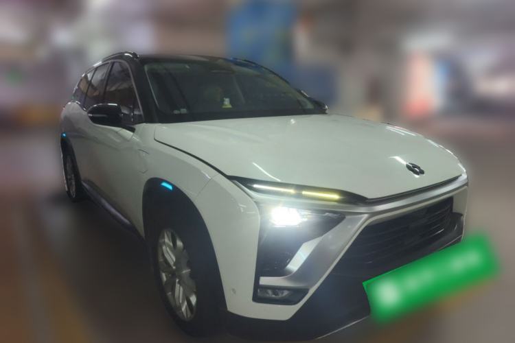 Used Nio ES8 2018 355 km Base Version 7-Seater Edition Front Right 45 Deg