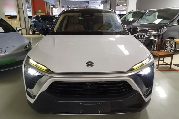 Used Nio ES8 2018 355 km Base Version 6-Seater Edition Front