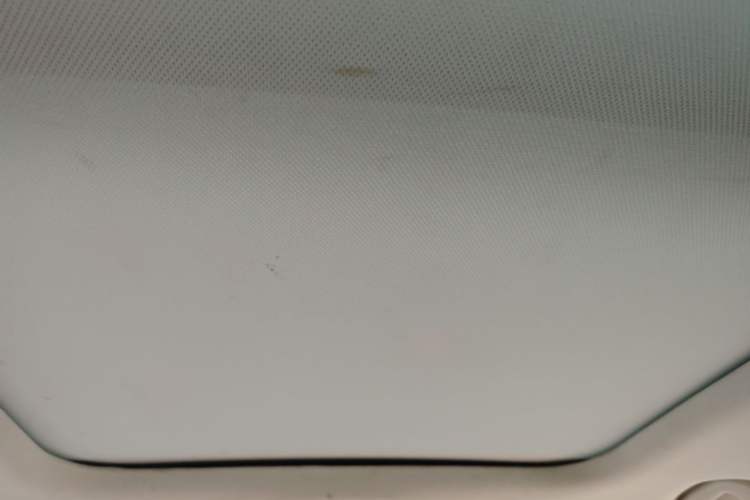 Used Nio ES8 2018 355 km Base Version 7-Seater Edition Headliner