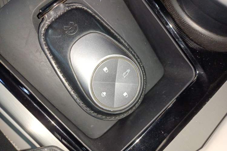 Used Nio ES8 2018 Founder Edition Interior 1