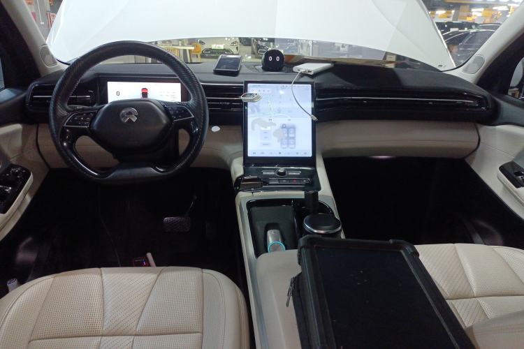 Used Nio ES8 2018 Founder Edition Interior 2