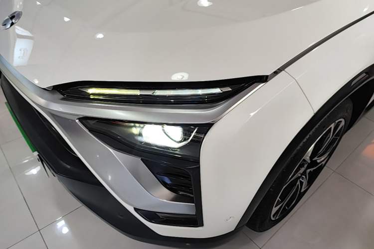 Used Nio ES8 2018 Founder Edition Left Front Headlight