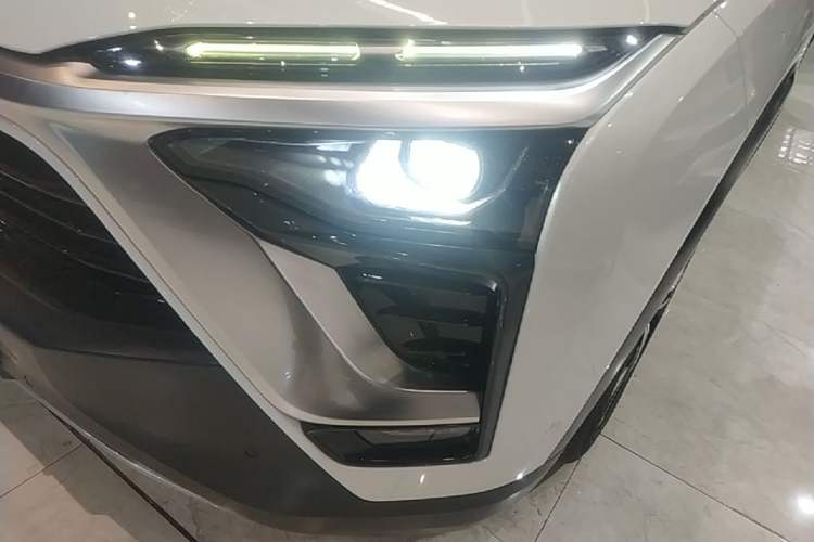 Used Nio ES8 2018 Founder Edition Left Front Headlight