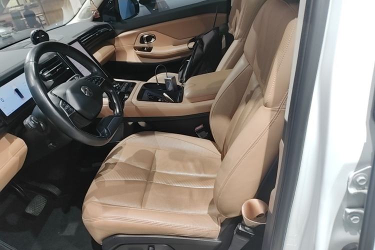 Used Nio ES8 2018 Founder Edition Left Front Seat