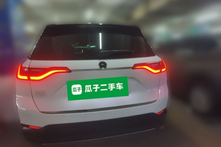 Used Nio ES8 2018 355 km Base Version 7-Seater Edition Rear