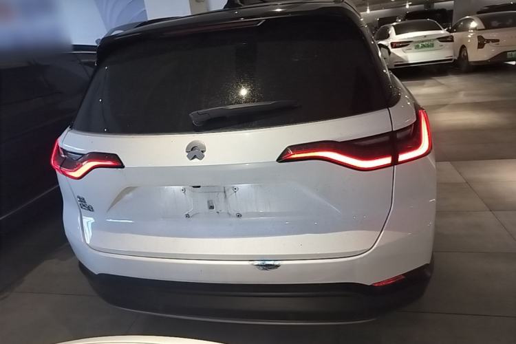 Used Nio ES8 2018 355 km Base Version 7-Seater Edition Rear
