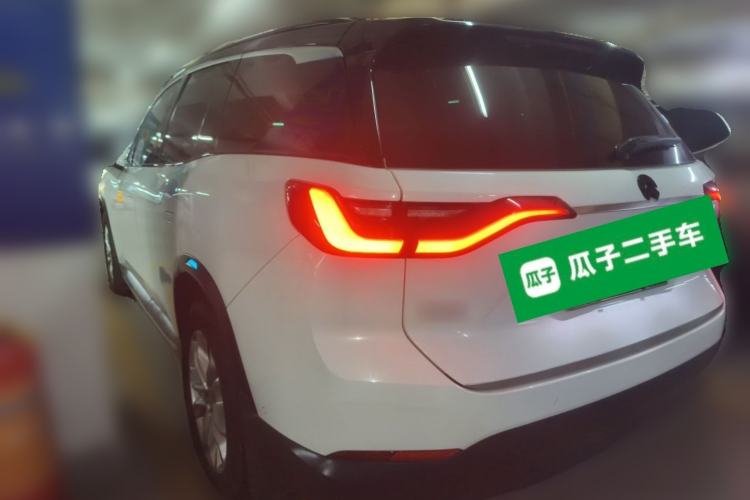 Used Nio ES8 2018 355 km Base Version 7-Seater Edition Rear Left 45 Deg